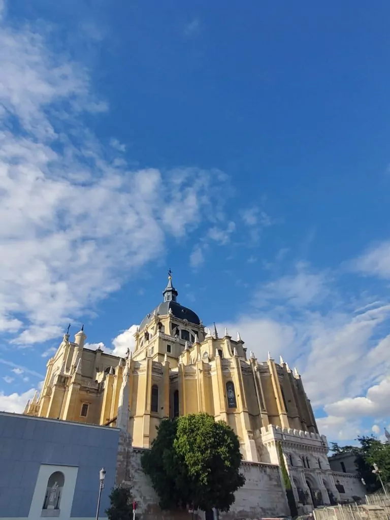 proveedores de visitas guiadas en inglés en Madrid