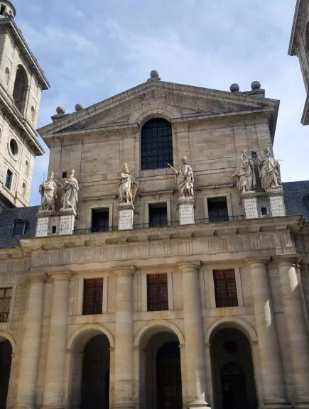 Guida in italiano all'Escorial